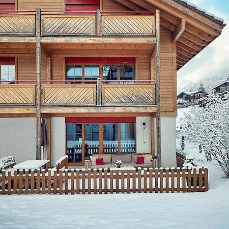 Apartment Breithorn - Charming Home - Free Parking & Wifi Lauterbrunnen Eksteriør billede
